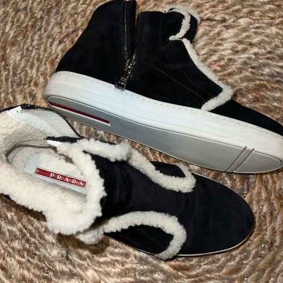 Prada Linea Rossa Shearling High Top Sneakers boots - Picture 5 of 13
